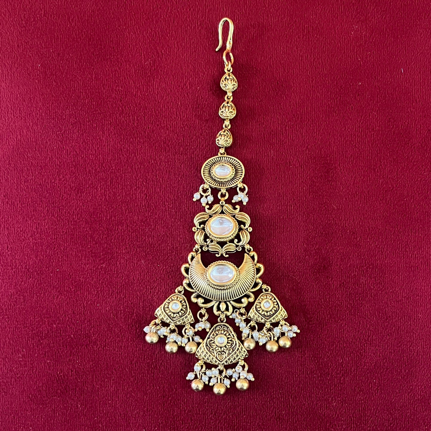 Rajsi V-Shape Antique Choker Set