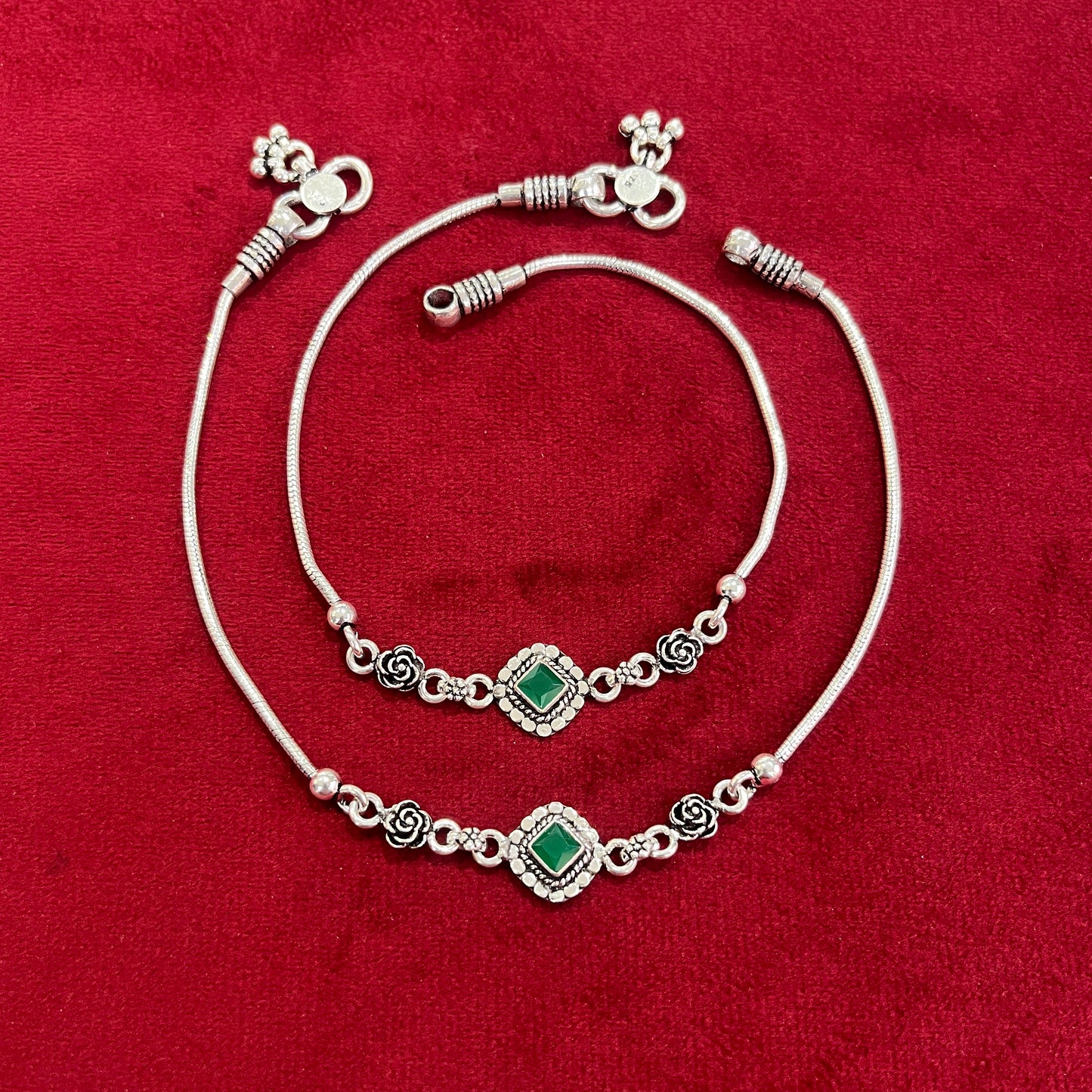 Dainty Antique Silver Anklet with Flower Motifs