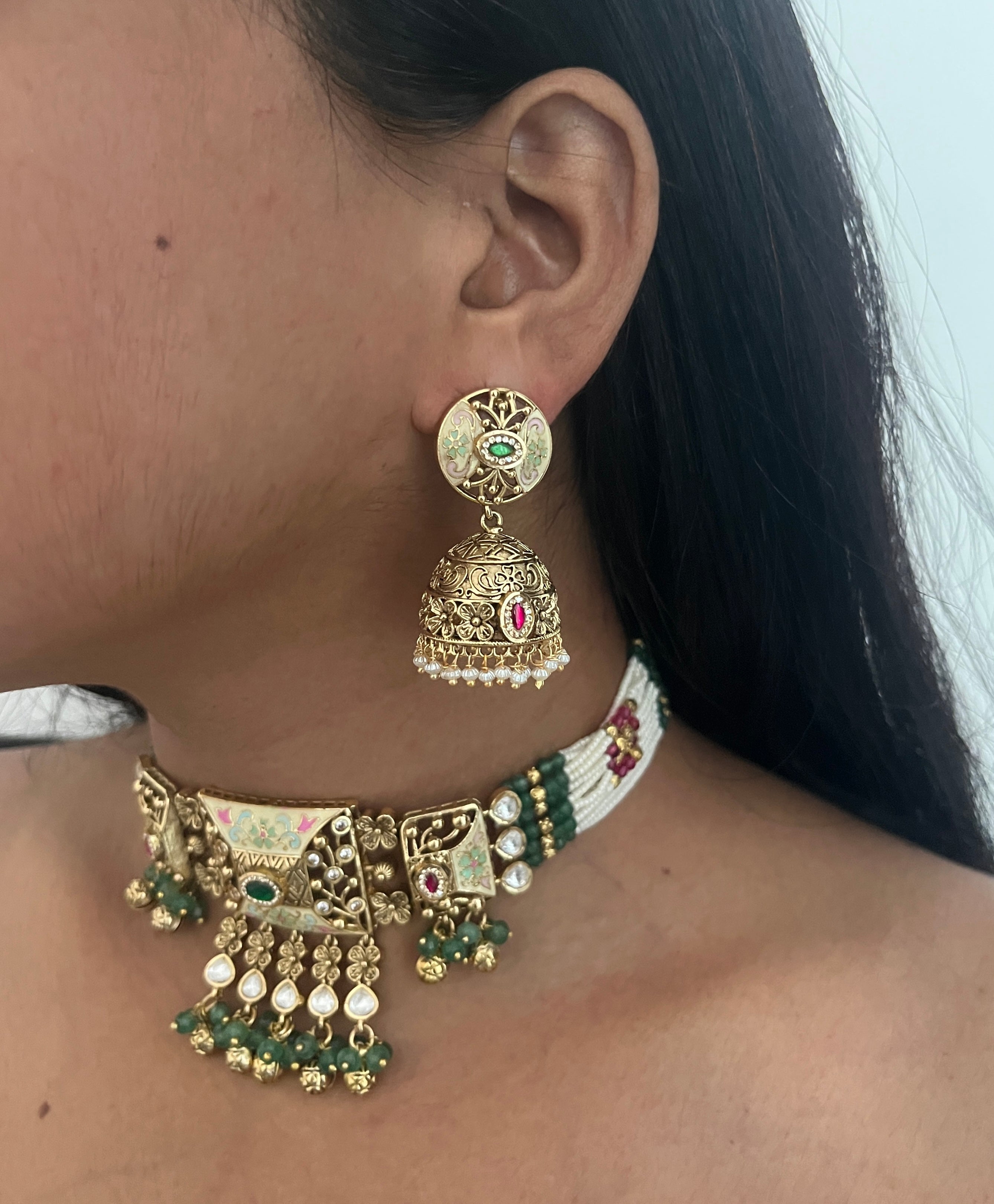 Regal Enamel & Coloured Stone Choker