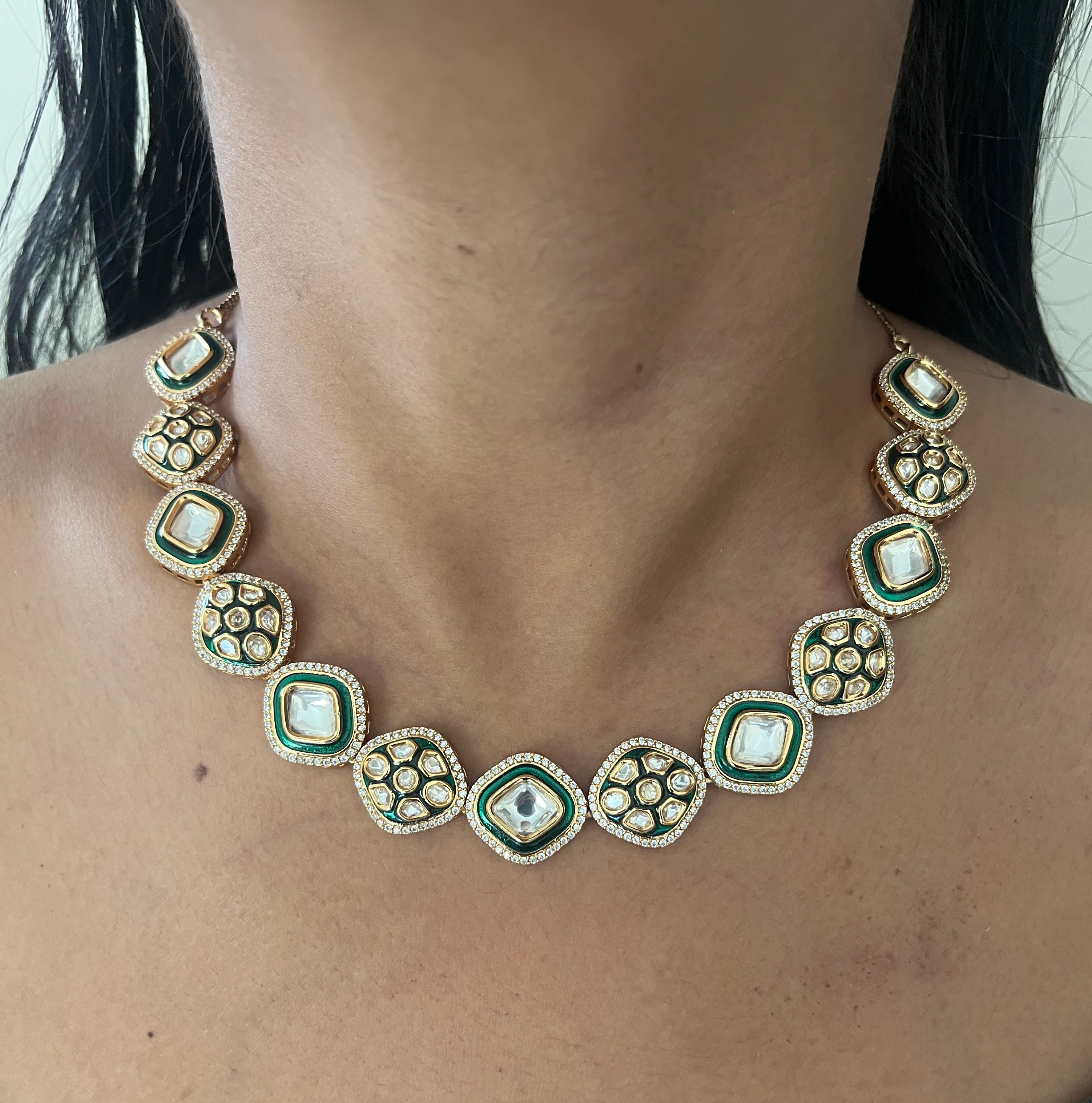 Zoya Kundan Set With Green Meenakari