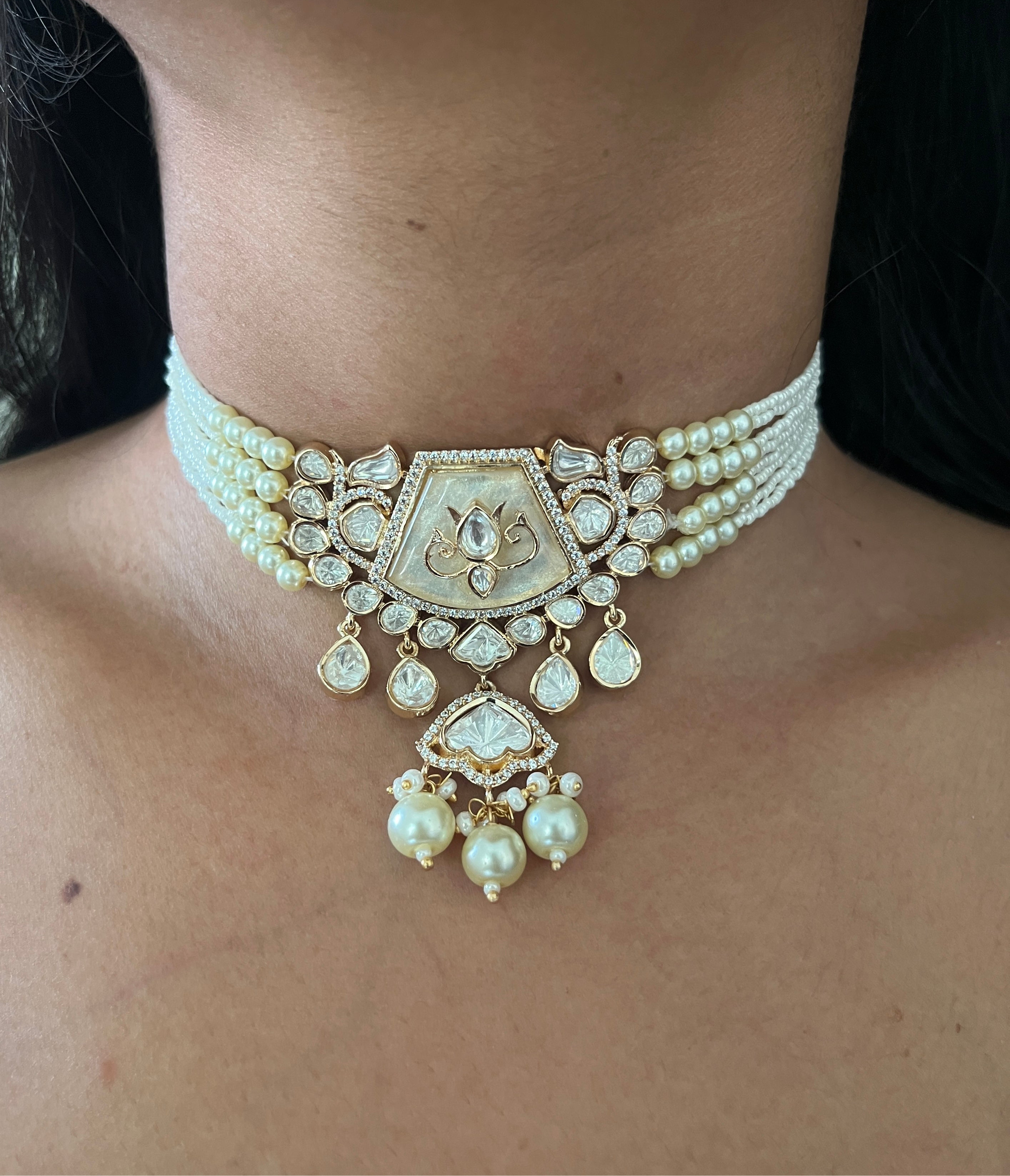 Mother Of Pearl & Kundan Chic Set
