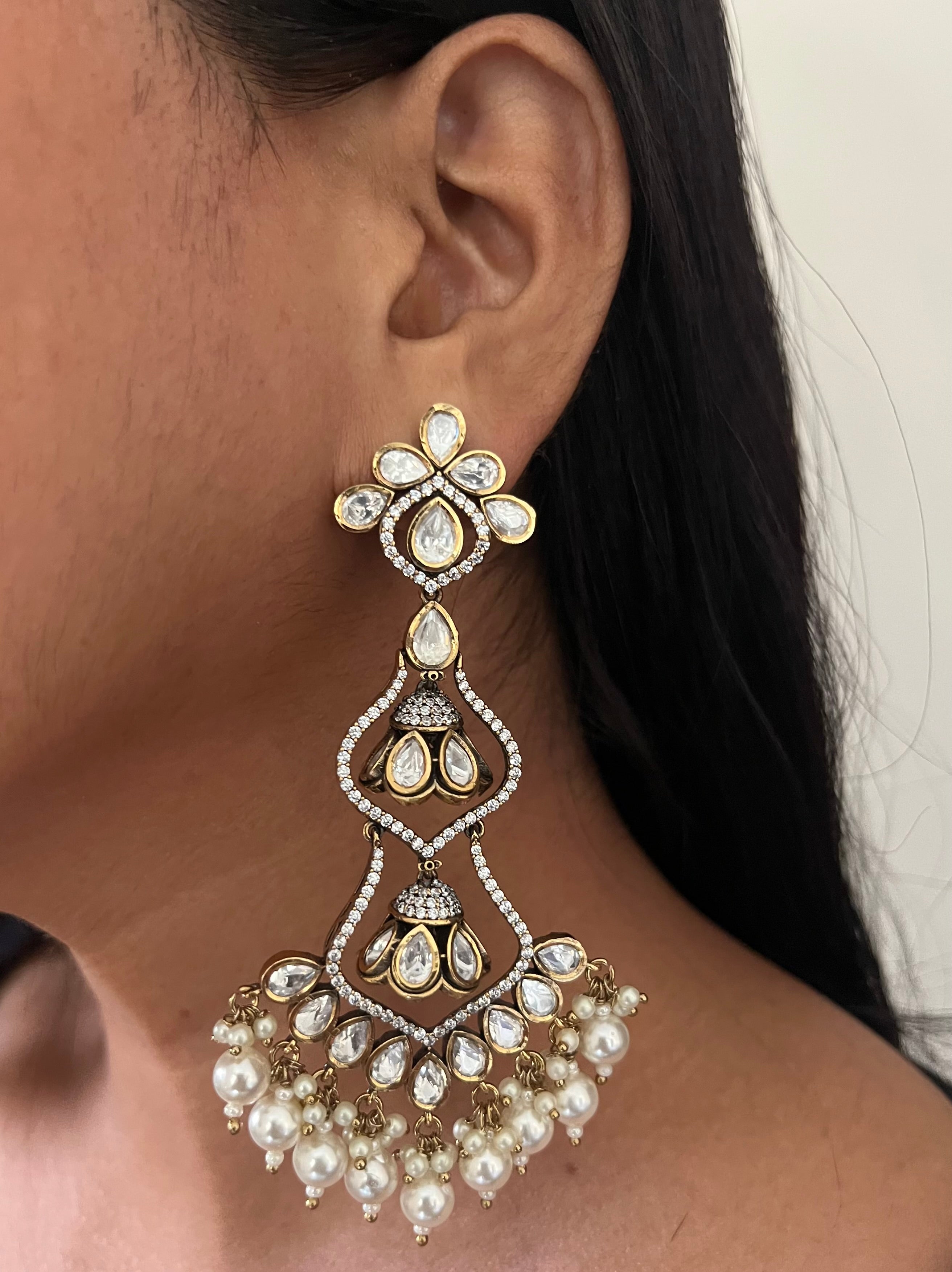 Amara Jhumki