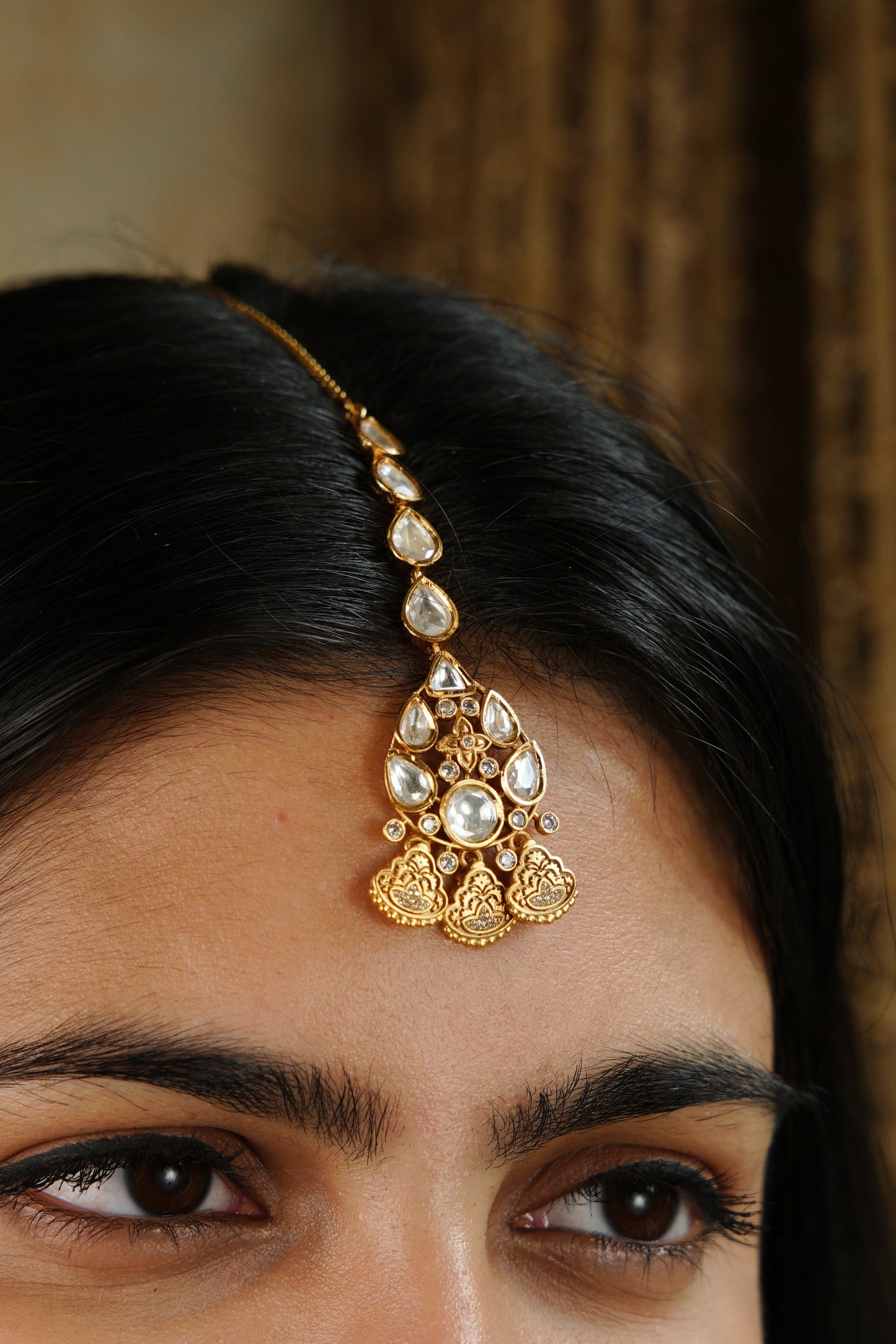 Rajkumari Antique Gold Kundan Semi-Bridal Set