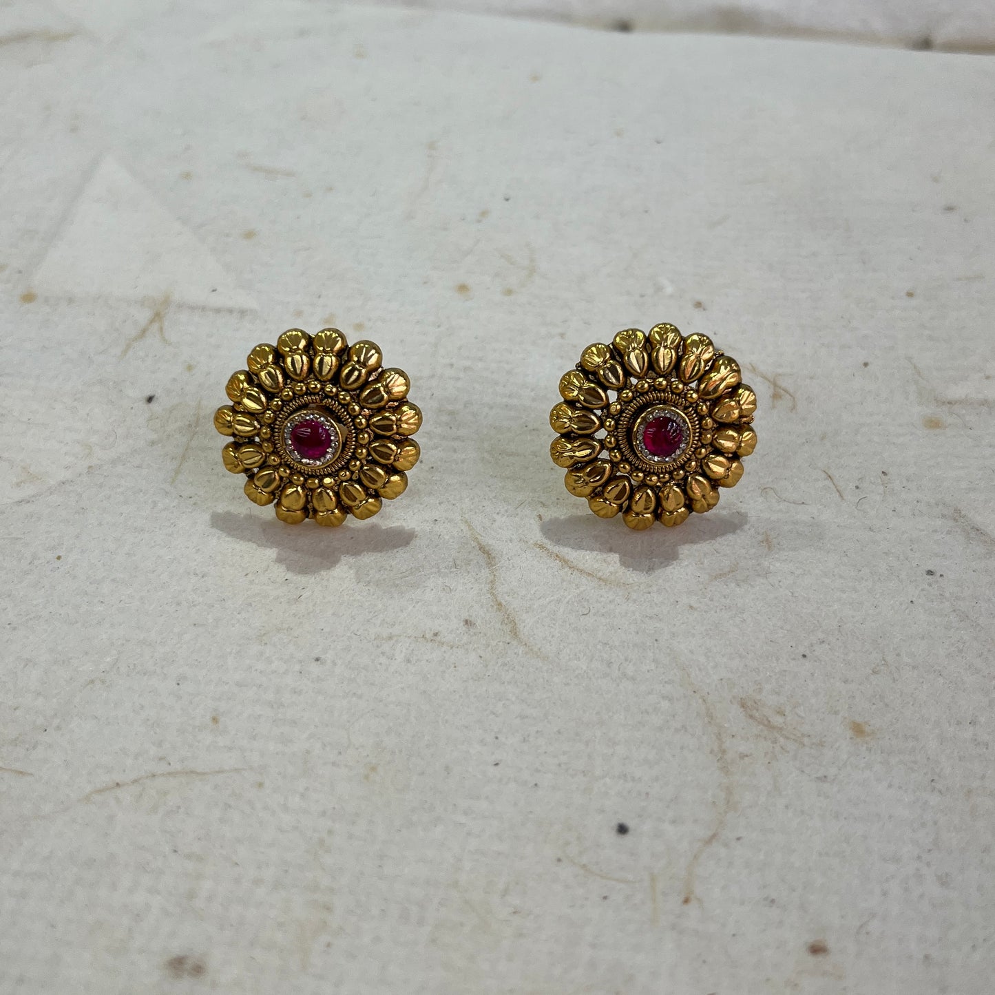 Ruby Doli Matar Mala Pendant Set