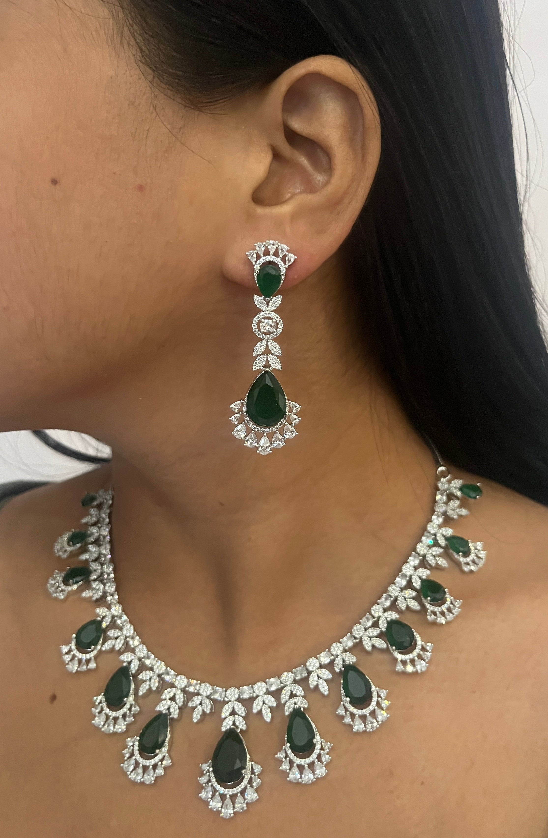 Chavi Doublet American Diamond necklace