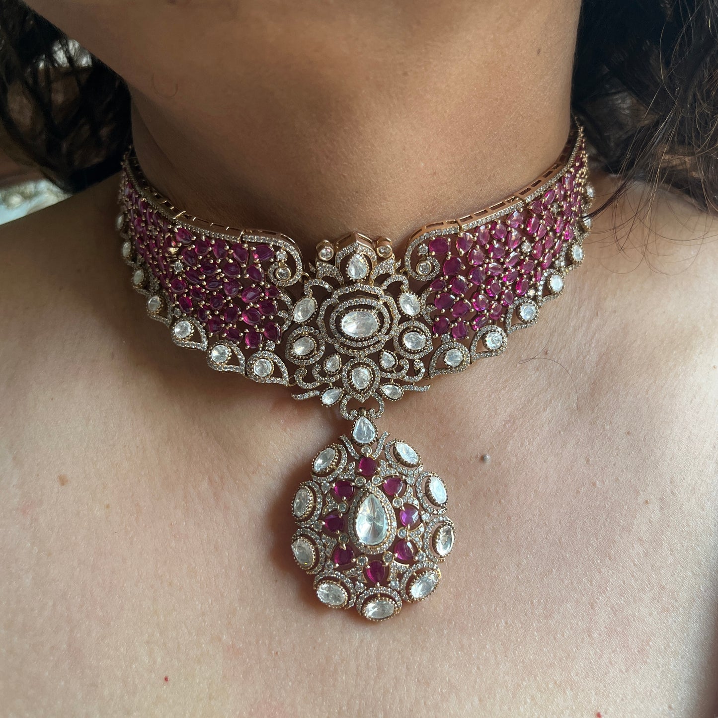 Scarlet Royale Choker