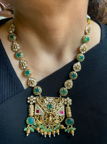 Mayuri Verde Kundan Statement