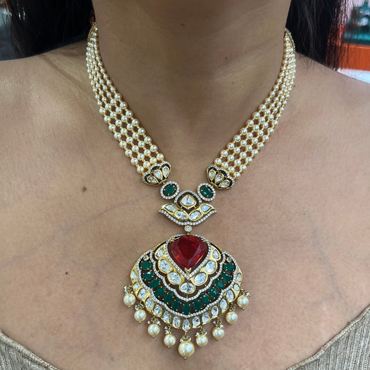 Aabha Pearl Polki Pendant