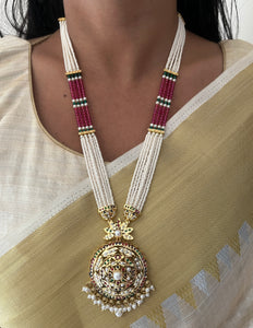 Navratan Nari