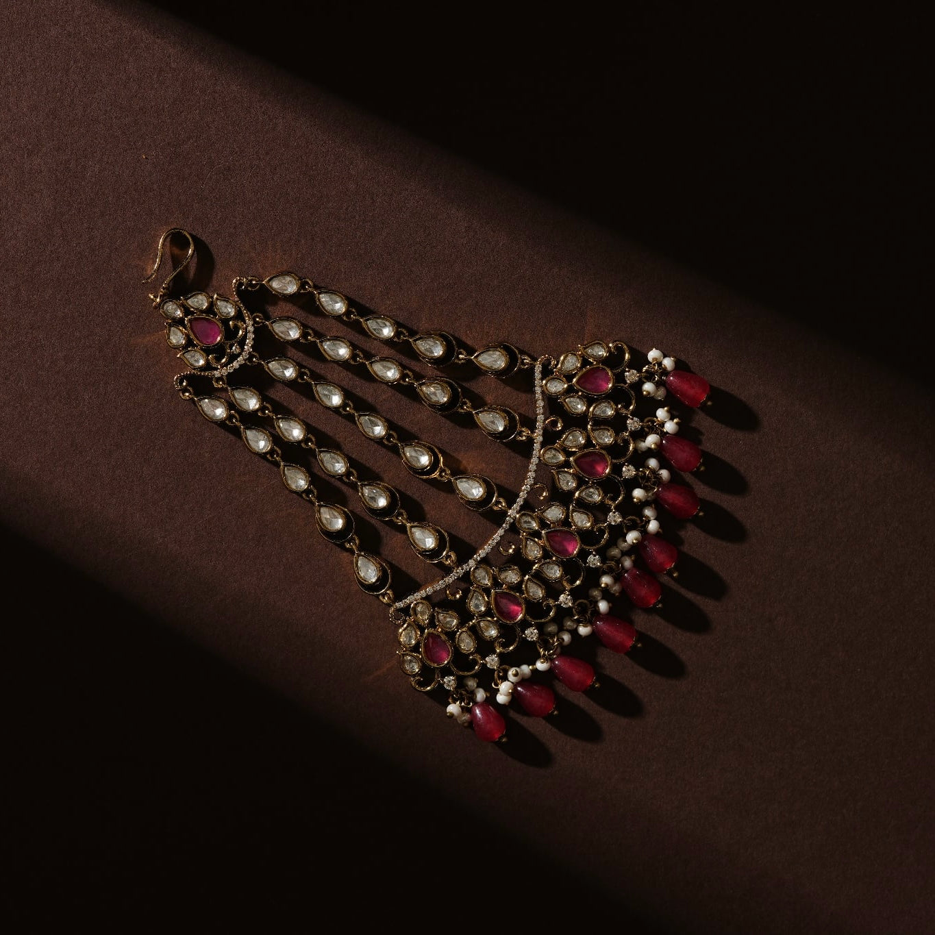 Noor-e-Ruby Moissanite Passa