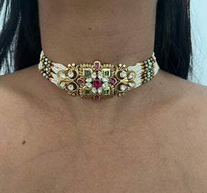 Classic Antique Gold Kundan Choker