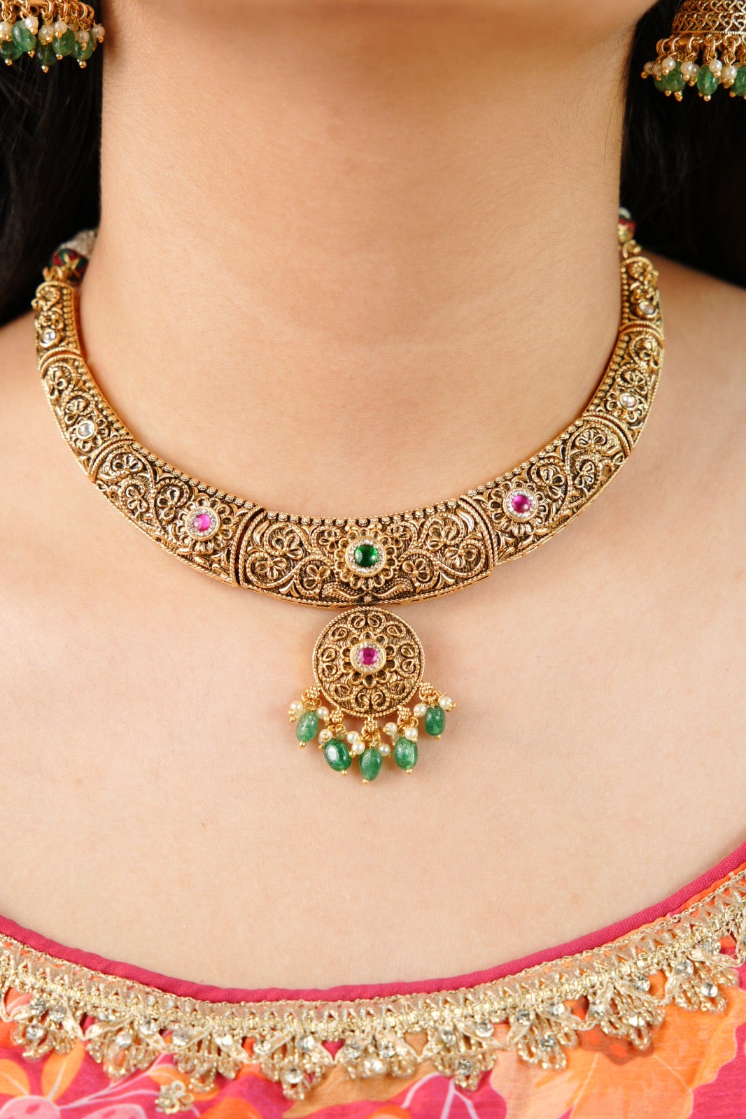 Kanchan Ratna Antique Gold Hasli