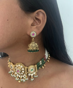 Rajwadi Chic Round Kundan Set With Green Beads