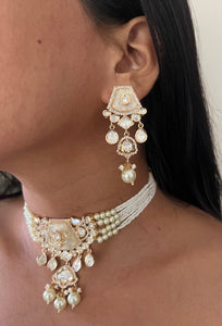 Mother Of Pearl & Kundan Chic Set