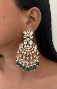 Rhea Kundan Semi Bridal Set