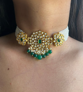 Elegant Kundan Chic Set With Jhumki’s