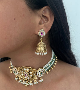 Rajwadi Chic Square Kundan Set With Green Beads