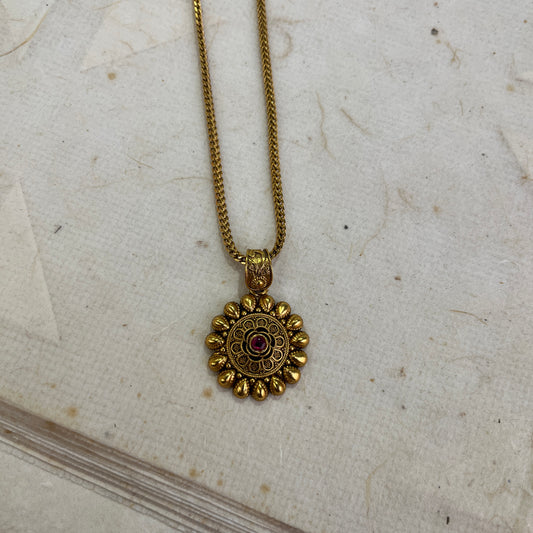 Raktima Floral Antique Gold Pendant Set