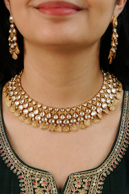 Rajkumari Antique Gold Kundan Semi-Bridal Set