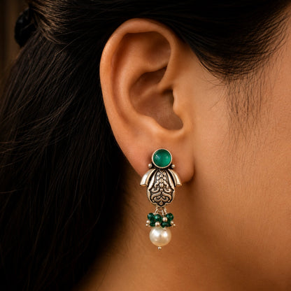 Emerald Heritage Silver Pendant Set