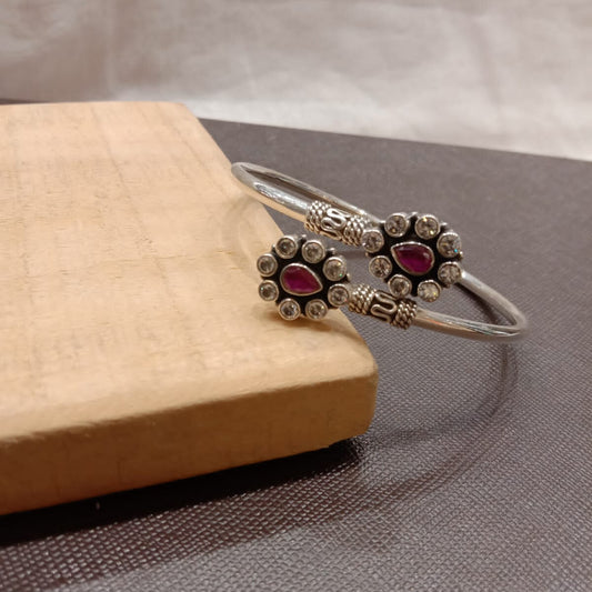 Beautiful Ruby & Zirconia, Cut Stone Flex Bracelet!