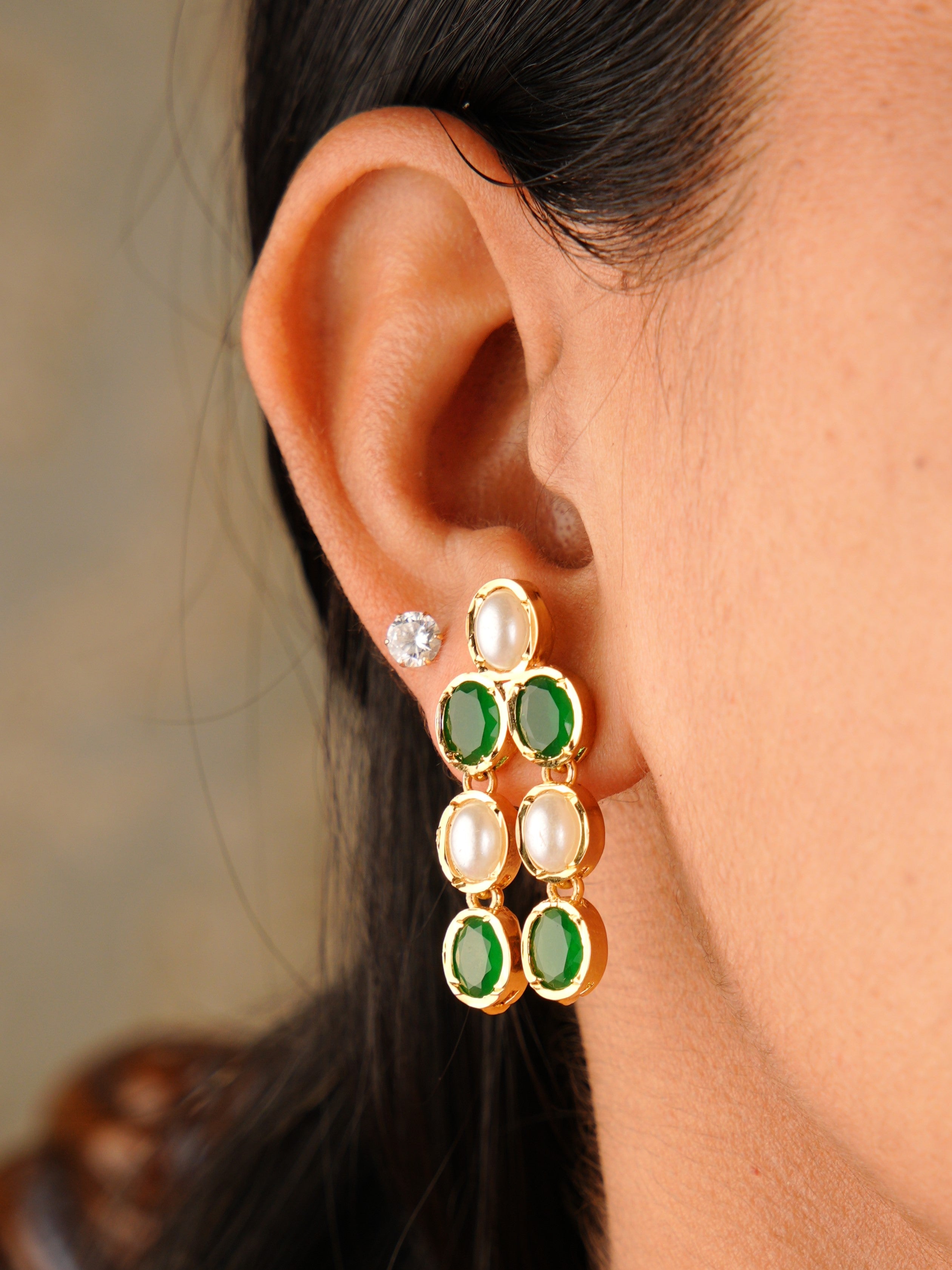 Emerald Rajat Haar