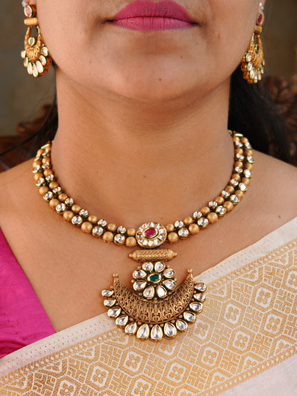 Chandratna Kundan