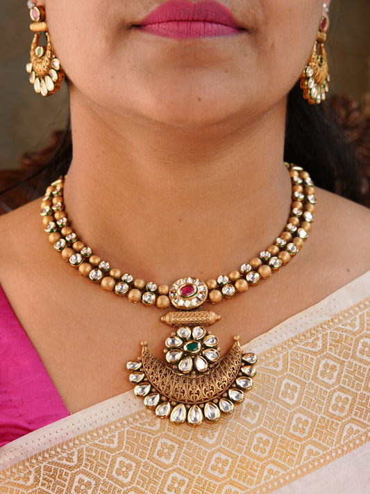 Chandratna Kundan