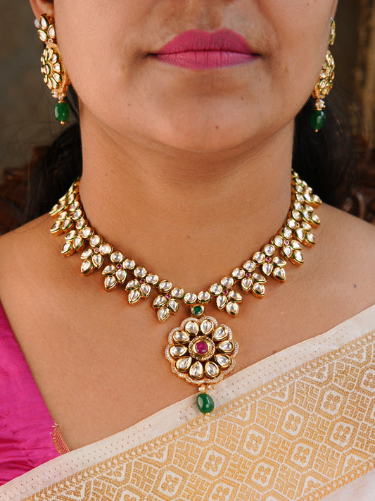 Pushparatna Kundan