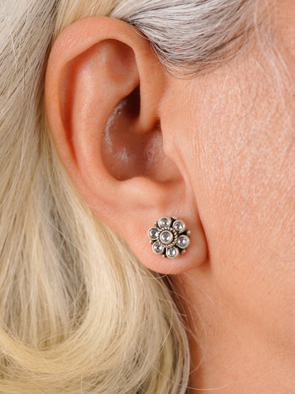 Chaandira – Rhythms in Silver