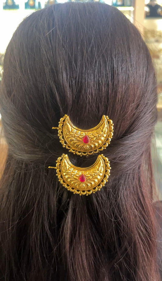Chand Thappa Hair Clip