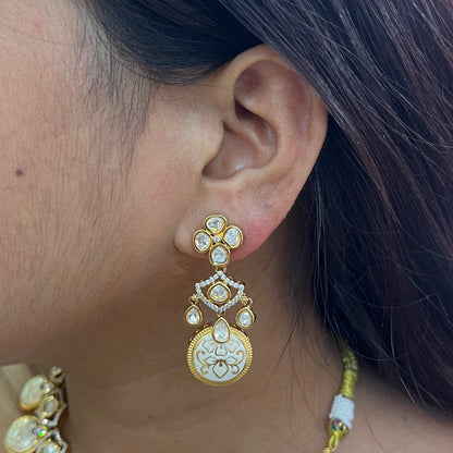 Noor-E-Raaj Kundan Necklace Set