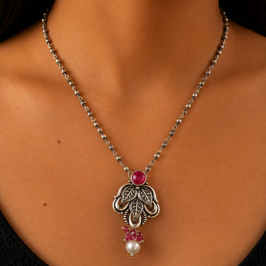Ruby Leaf Pearl Silver Pendant Set