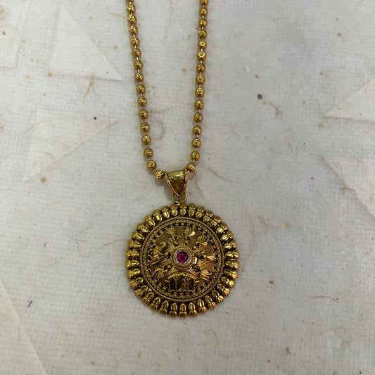 Ruby Doli Matar Mala Pendant Set
