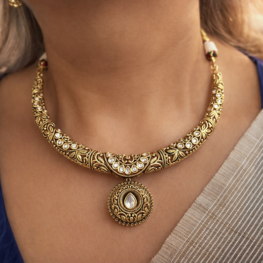 Aarika Minimal Antique Hasli