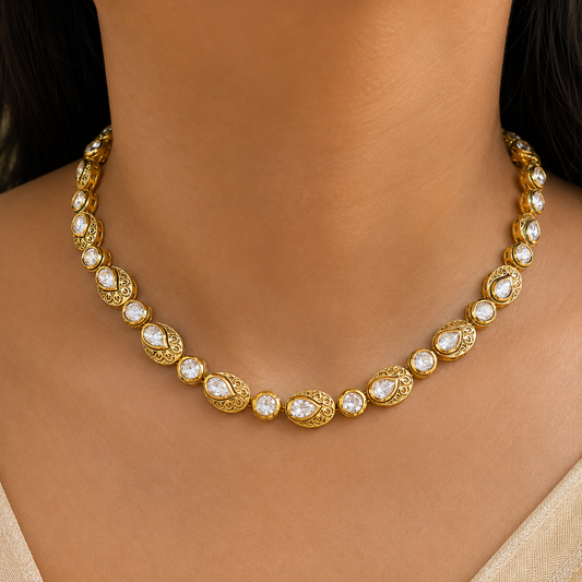 Swarna Kundan Rekha Necklace