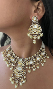 Riya Kundan Semi Bridal Set