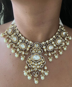 Riya Kundan Semi Bridal Set