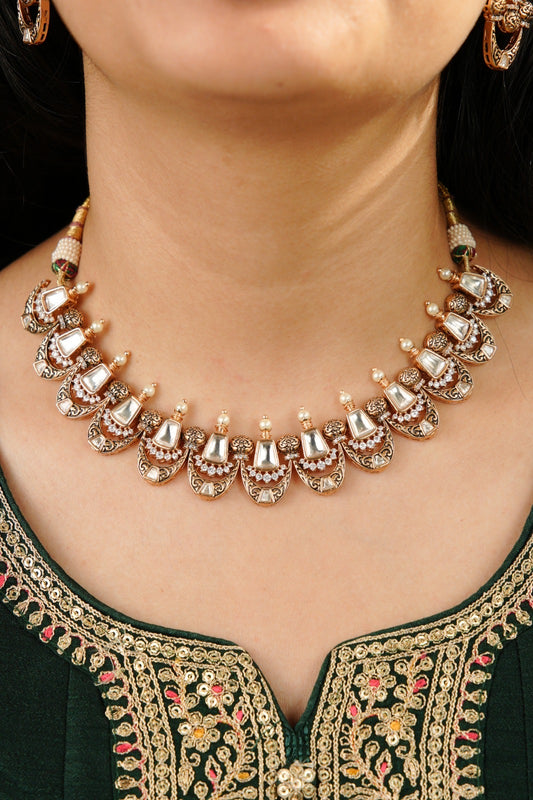 Antique Gold Kundan Set with Black Enamel & Moti Work with Dainty Studs