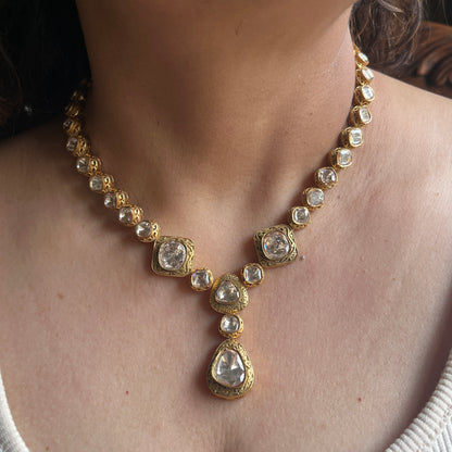 Zaraah Moissanite Polki Pendant Set