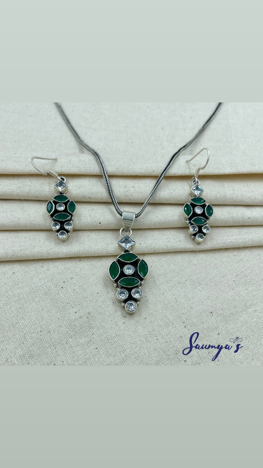 Emerald & Zirconia Cut Stone Pendant Set With Hangings!