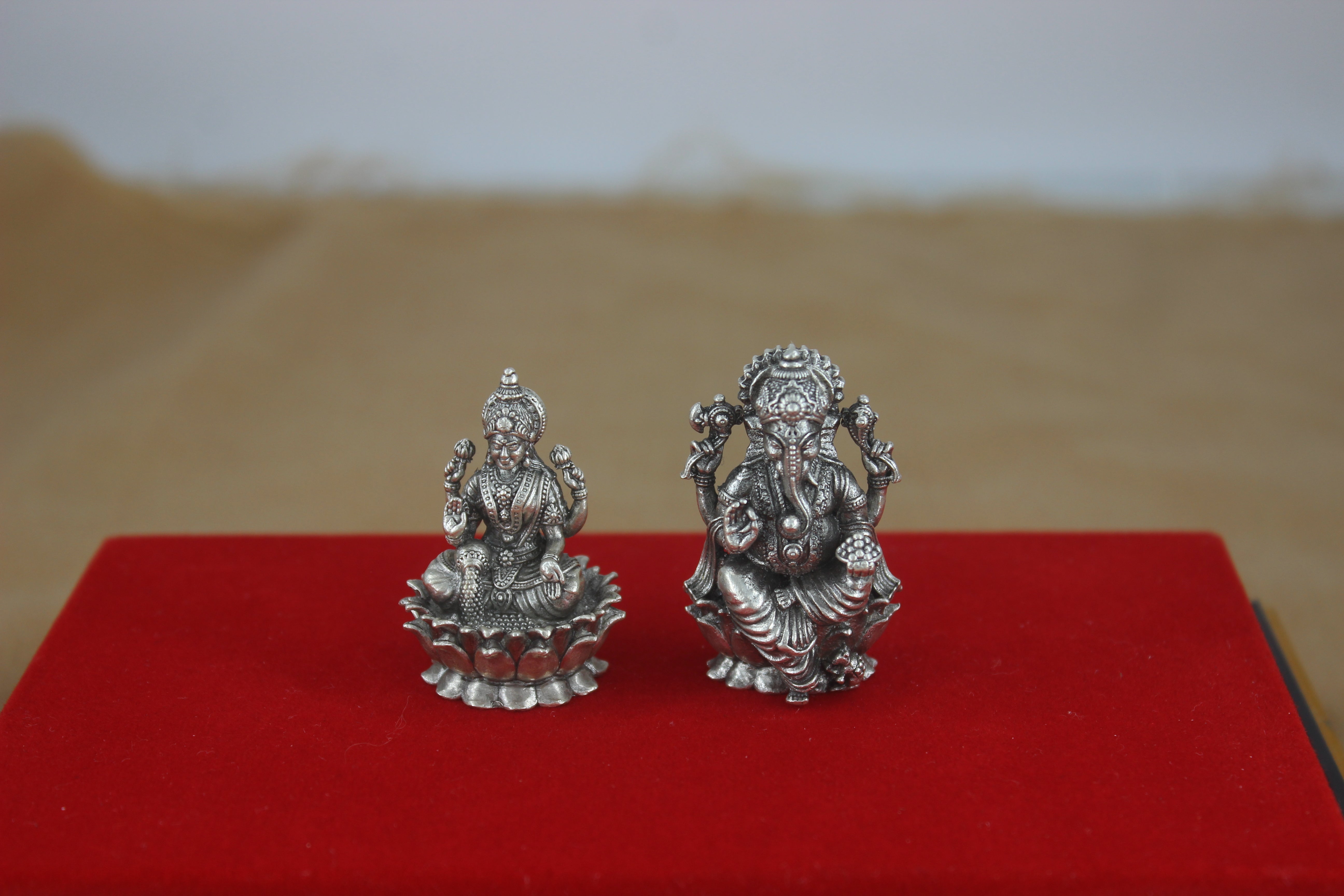 3D Lakshmi Ganesh Ji Idol in 92.5% Silver (1'6 Inch) SaumyasSilver