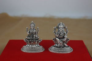 2D Lakshmi Ganesh Ji Idol in 92.5% Silver (2'2  Inch) SaumyasSilver